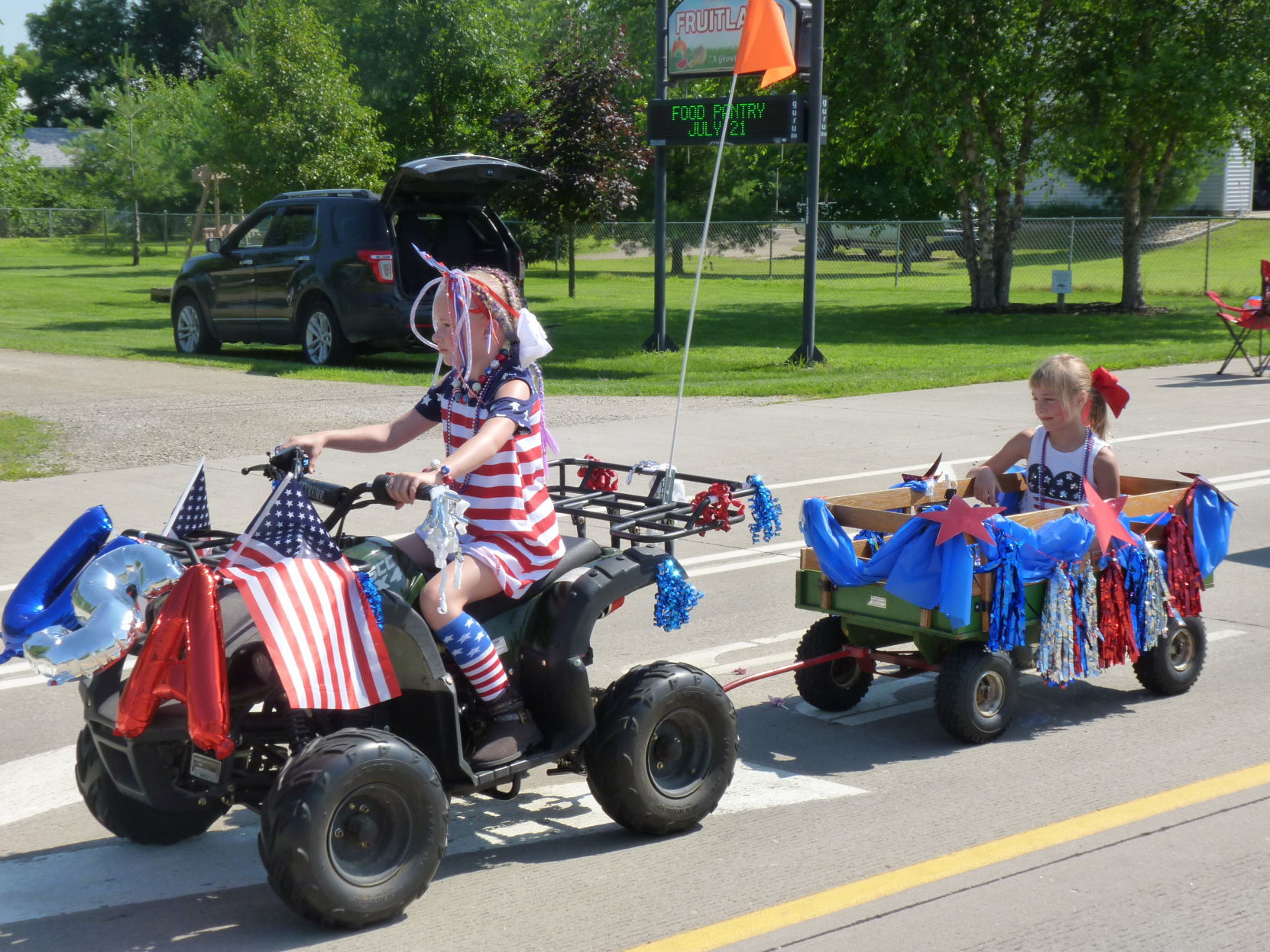 parade9